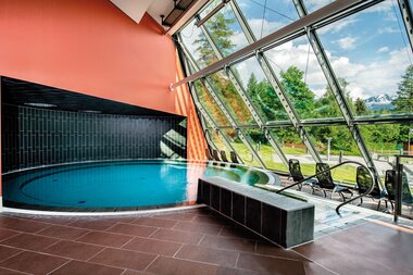 Thermal World Urquellbecken mit Thermalwasser | © Alpentherme Gastein/Caputo