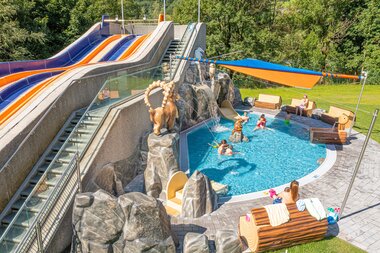 Kleinkinder Außenbecken in der Family World | © Alpentherme Gastein/Wolkersdorfer