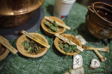 Präsentation Kräuter Peeling Sauna Herbal Cup | © Sauna Herbal Cup