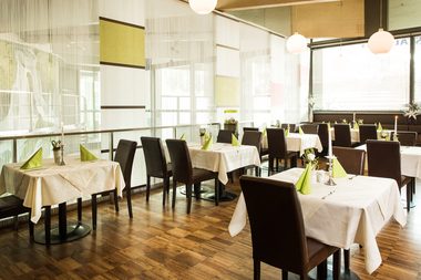 Restaurant extern | © Alpentherme Gastein/Wolkersdorfer