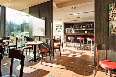 Restaurant Saunabar | © Alpentherme Gastein/Wolkersdorfer