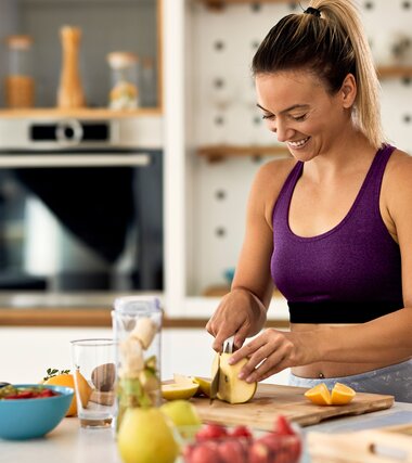 Ernaehrung und Fitness | © Freepik.com/Drazen Zigic