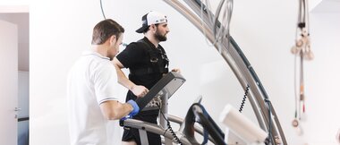 Sportmedizin Leistungstest am Laufband | © adidas Infinite Trails/Marktl Photography