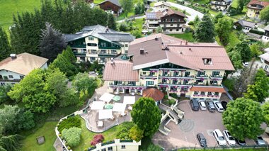 Hotel Zum Stern Luftaufnahme im Sommer | © Zum Stern